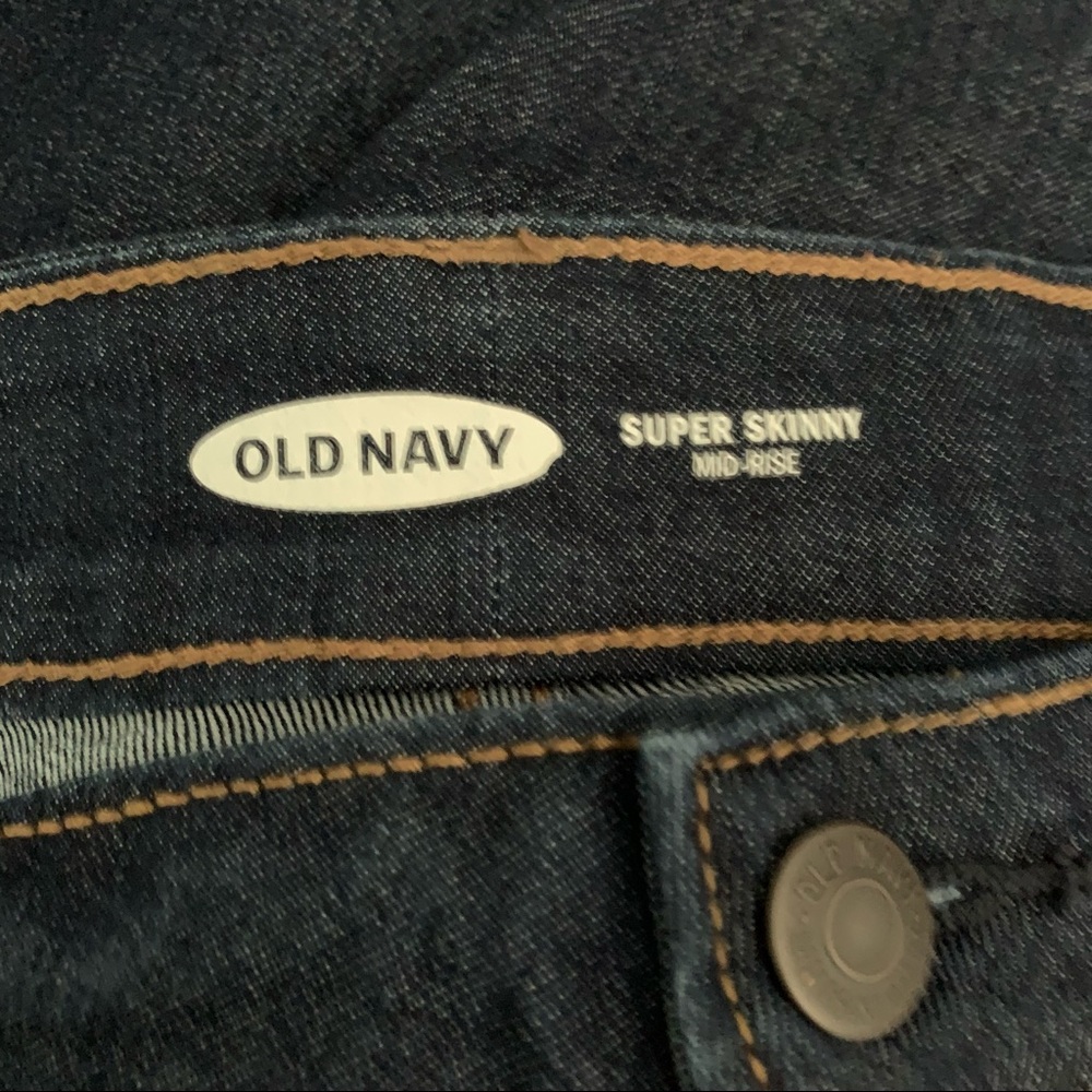 Old Navy Mid Rise Skinny Jean NWOT Size 28 - Picture 5 of 6